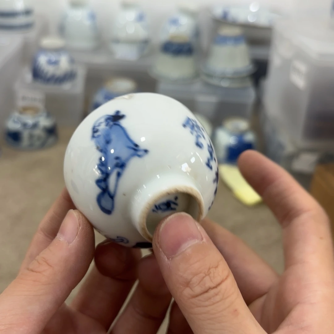 瓷片非常好看的花瓶