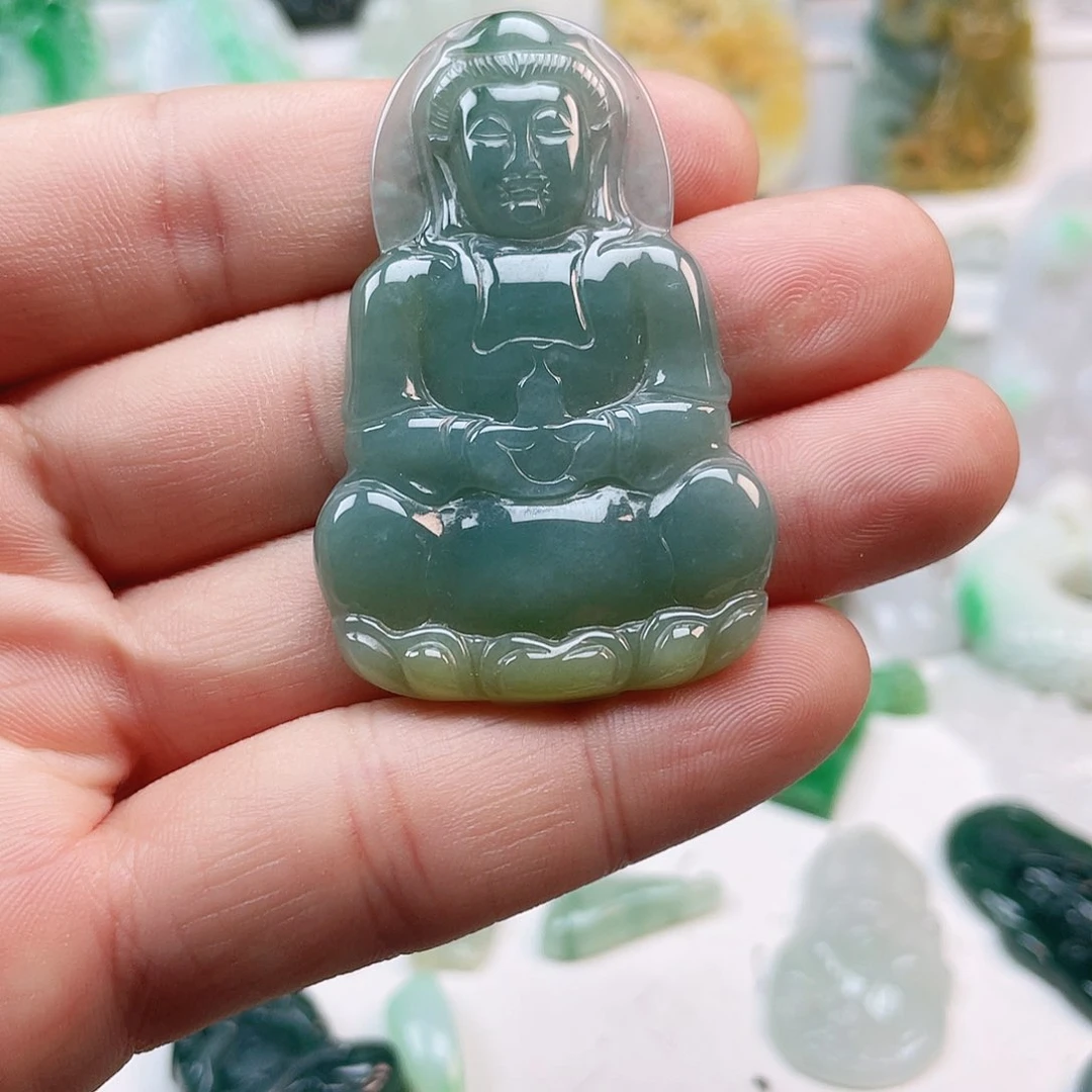 翡翠颈饰未镶嵌观音