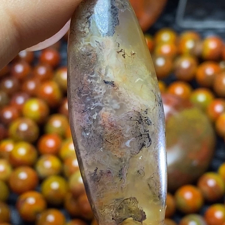 玛瑙/玉髓颈饰未镶嵌