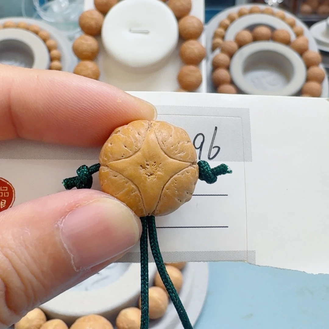 吊坠凤眼菩提19麒麟85@1196