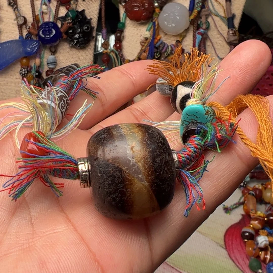 玛瑙/玉髓颈饰未镶嵌