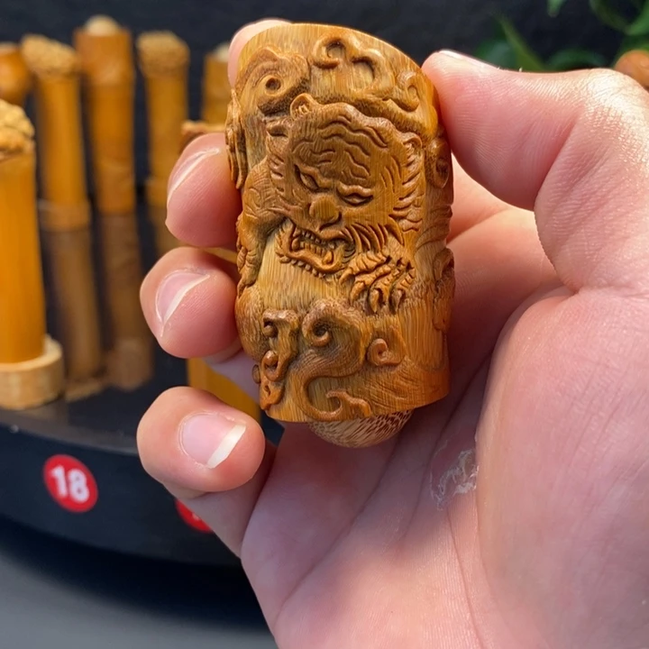 时***苒香榧木竹雕竹制品加工工艺