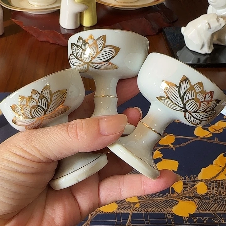 瓷S35三只高足杯啦