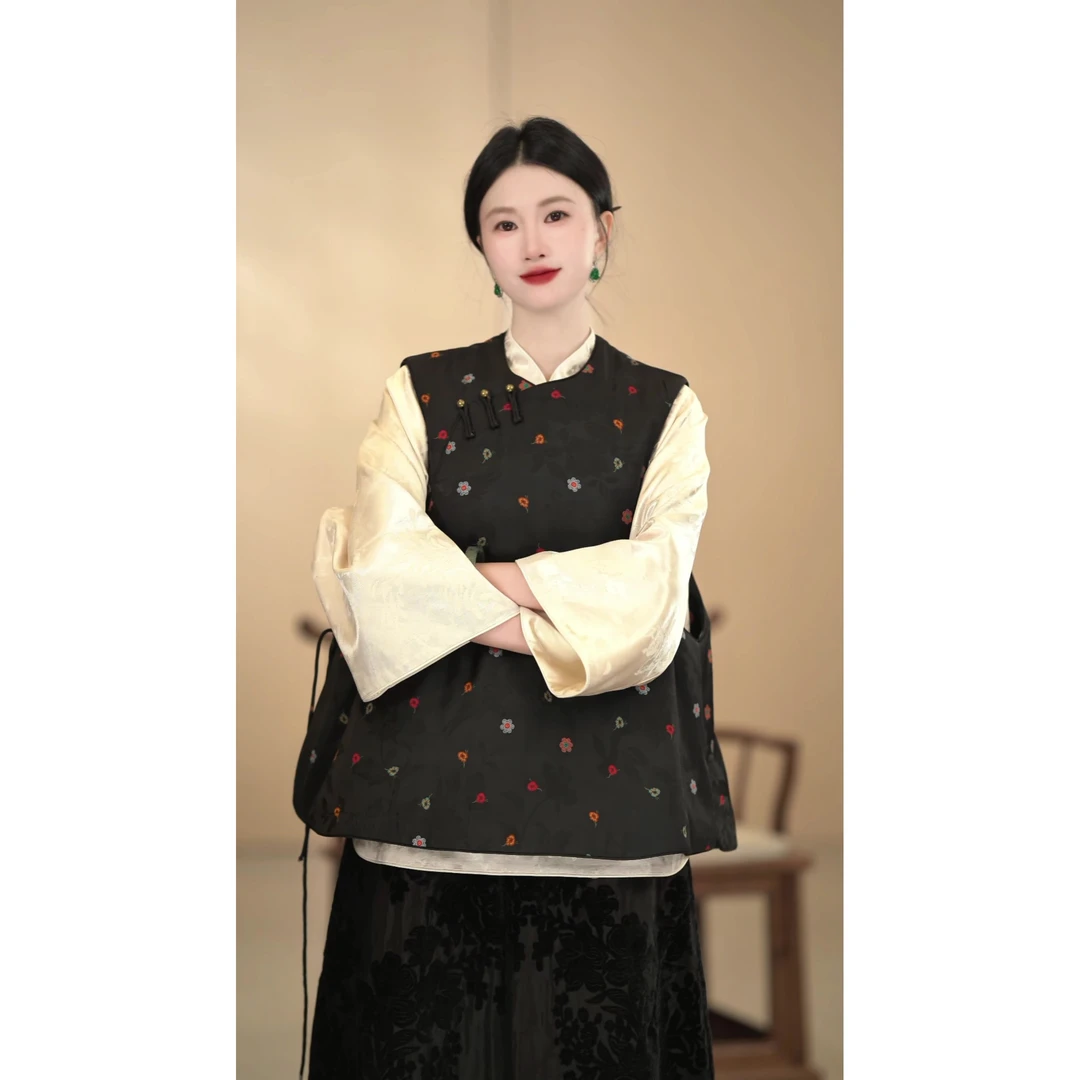 「小花马甲」新中式秋冬款日常加棉女装民族风圆领斜襟汉服网红上衣