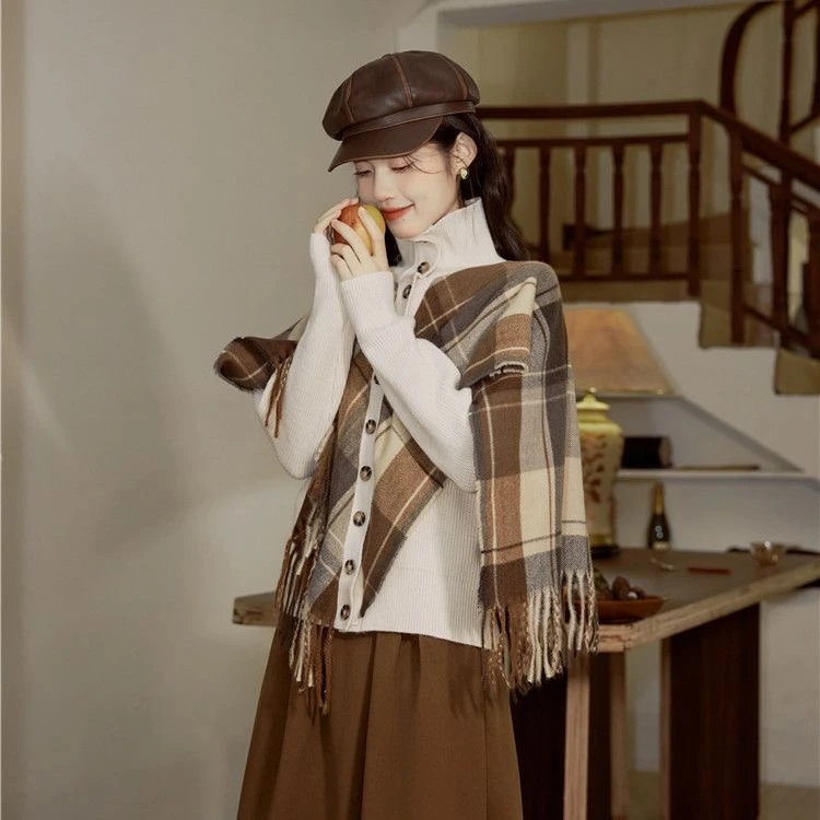 法式高领针织毛衣格纹设计新款流苏披肩上衣开衫秋冬针织衫外套