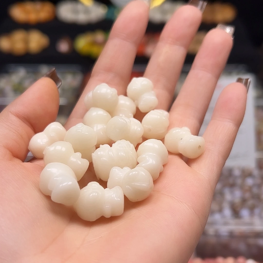 手串菩提根/象牙果奥特曼6颗