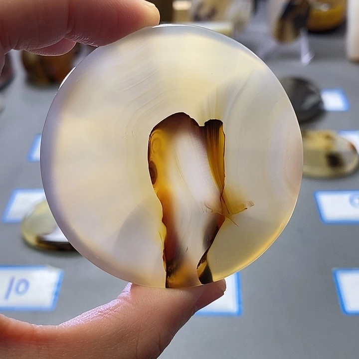玛瑙/玉髓未镶嵌珠宝半成品131