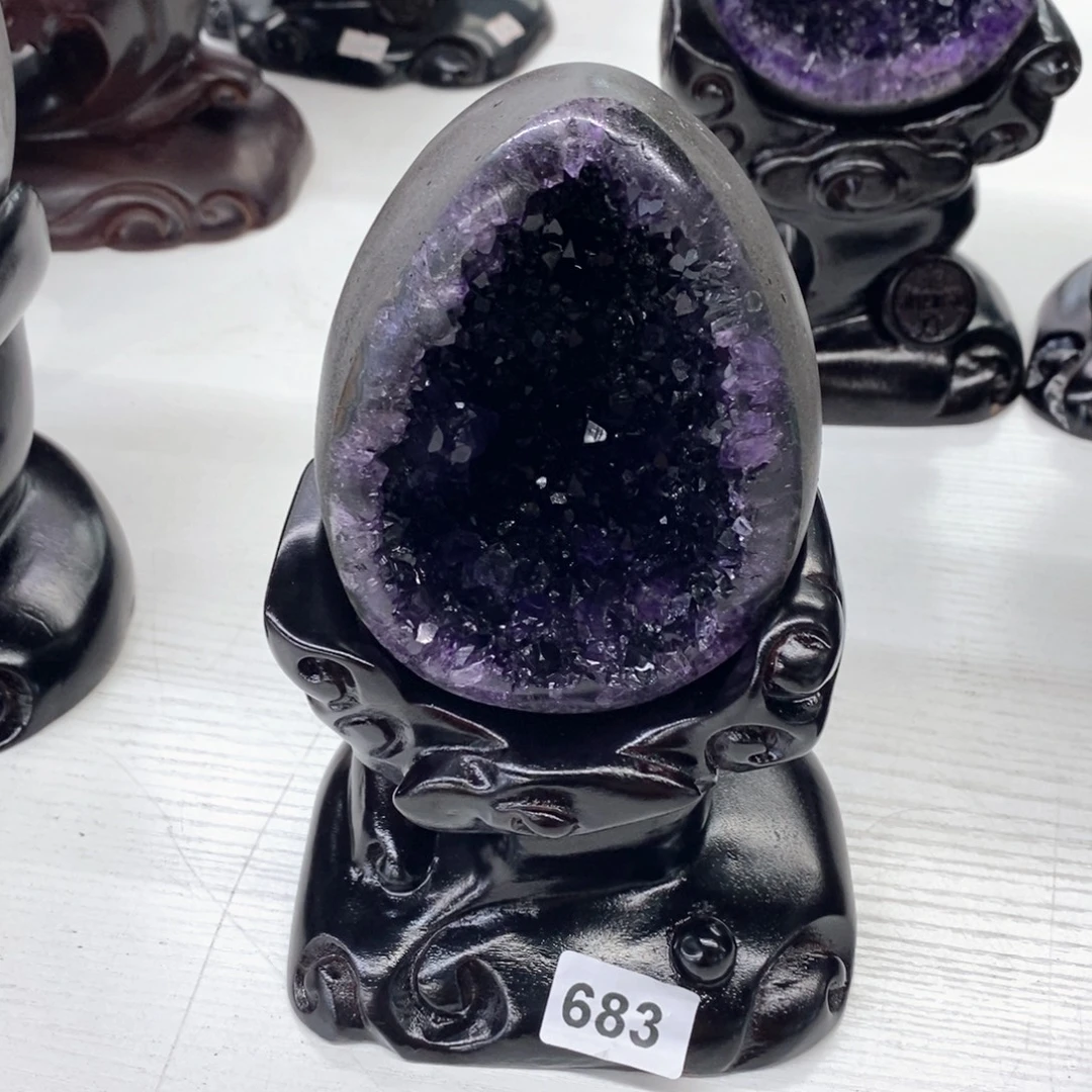 紫晶未镶嵌大型摆件（非配饰）