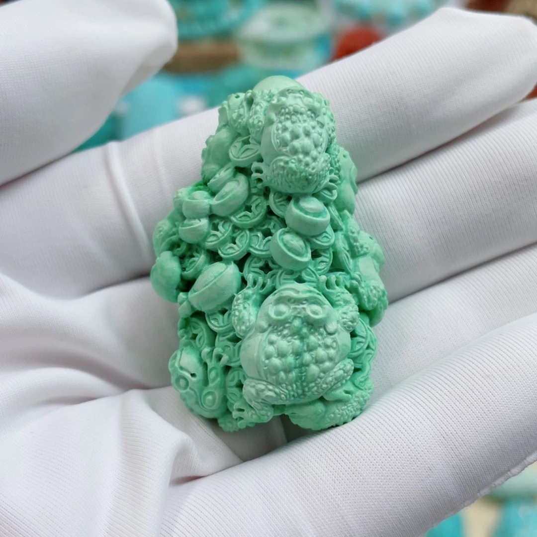 绿松石未镶嵌珠宝奇石