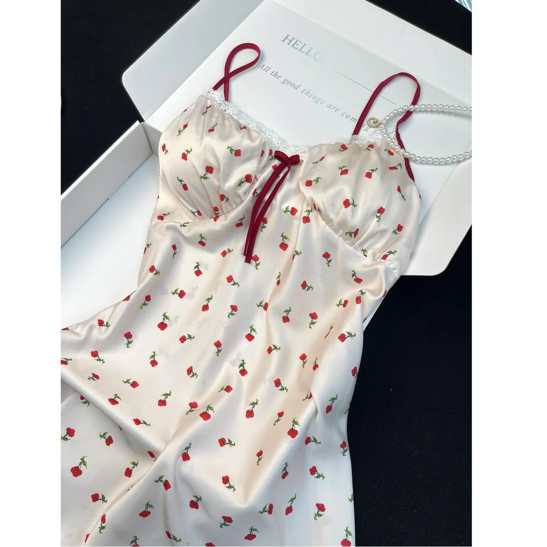 夏日少女红玫瑰带胸垫冰丝印花吊带睡裙女2025年新款性感居家睡裙