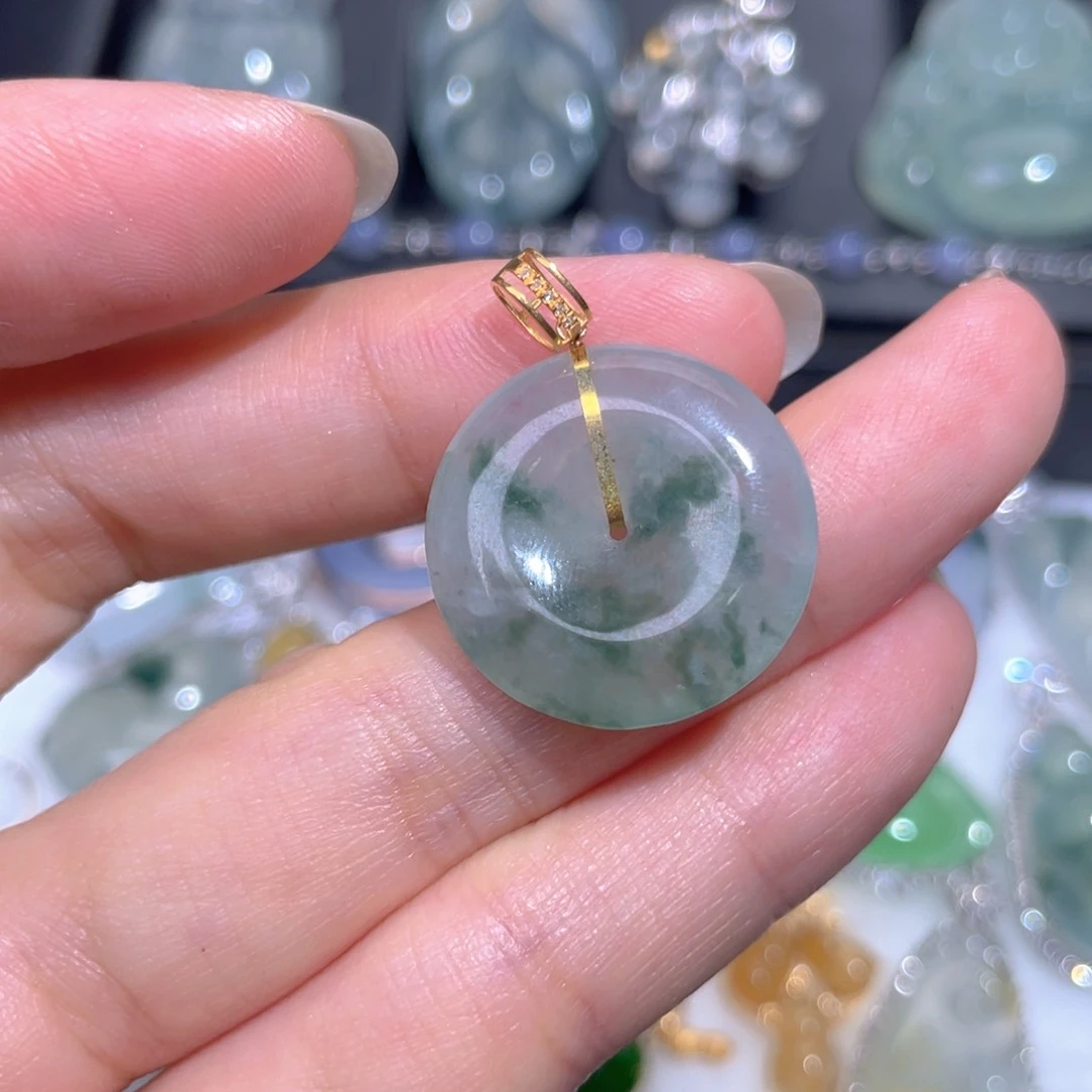 颈饰18K金镶嵌翡翠翡翠