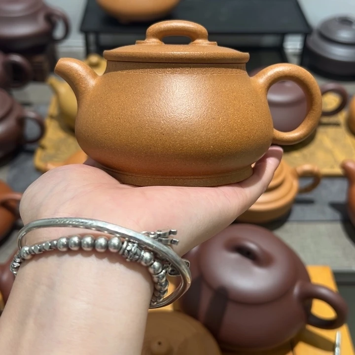 佛***子茶壶紫砂宜兴紫砂壶黄金段