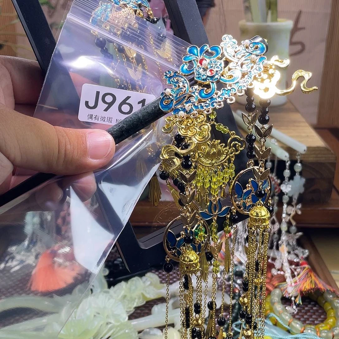 富***～蛇纹石玉未镶嵌发饰