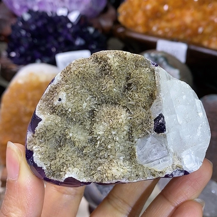 大型摆件（非配饰）紫晶未镶嵌