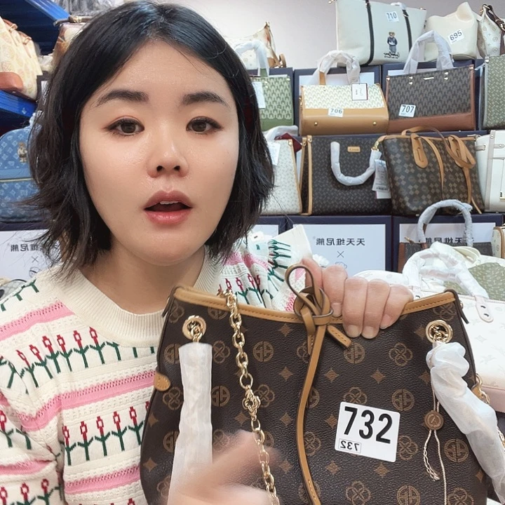 PVC包包包包包包包包包包