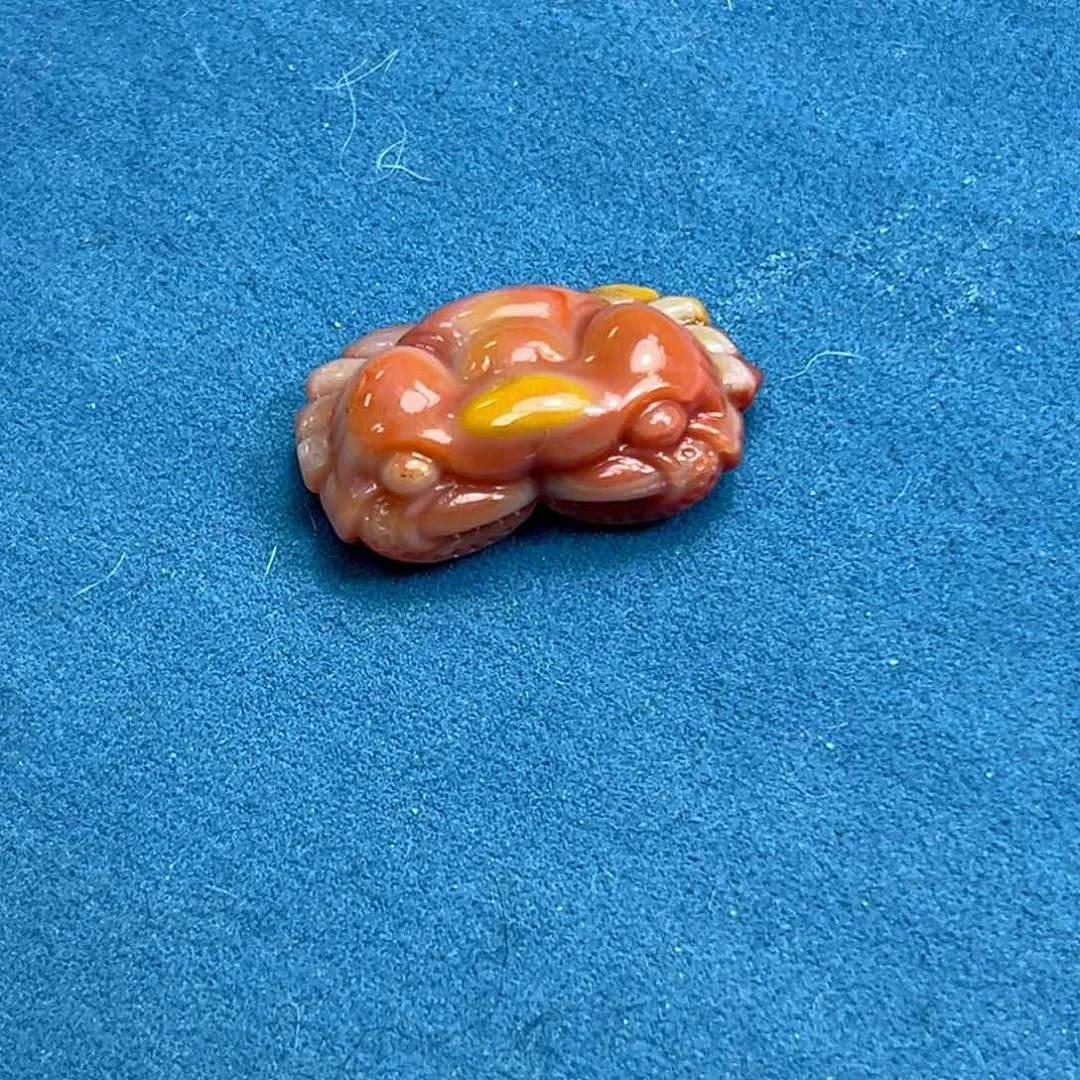 南红玛瑙颈饰未镶嵌随*野