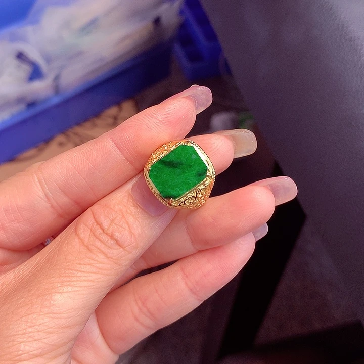 翡翠银S925镶嵌颈饰翡翠