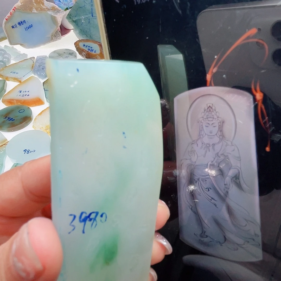 定制翡翠未镶嵌定制翡翠未镶嵌