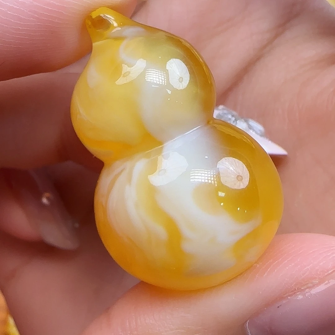 琥珀未镶嵌珠宝奇石蜜蜡