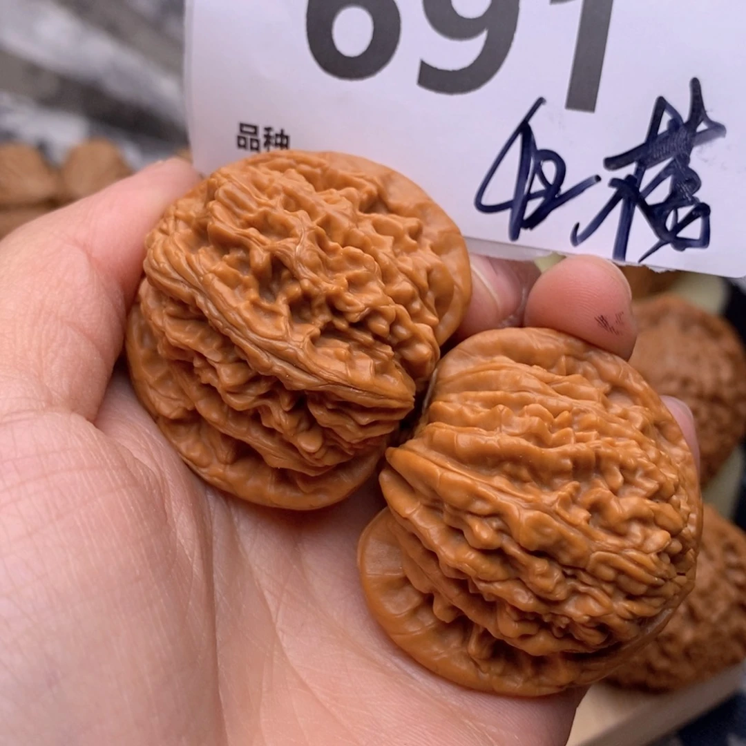 文玩核桃把件-****。691号42楼福利