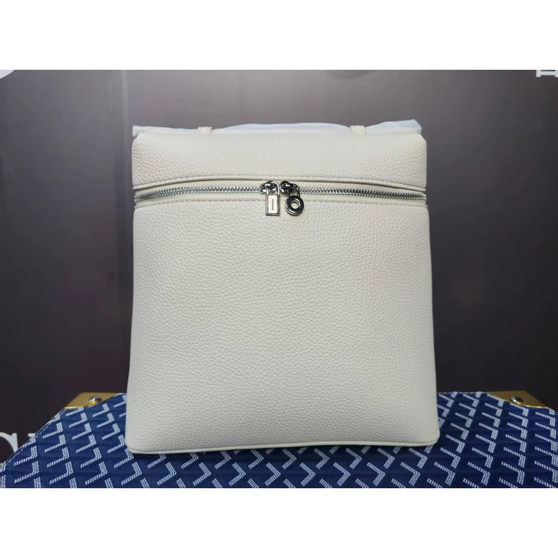 2025新款时尚休闲双肩包白色189