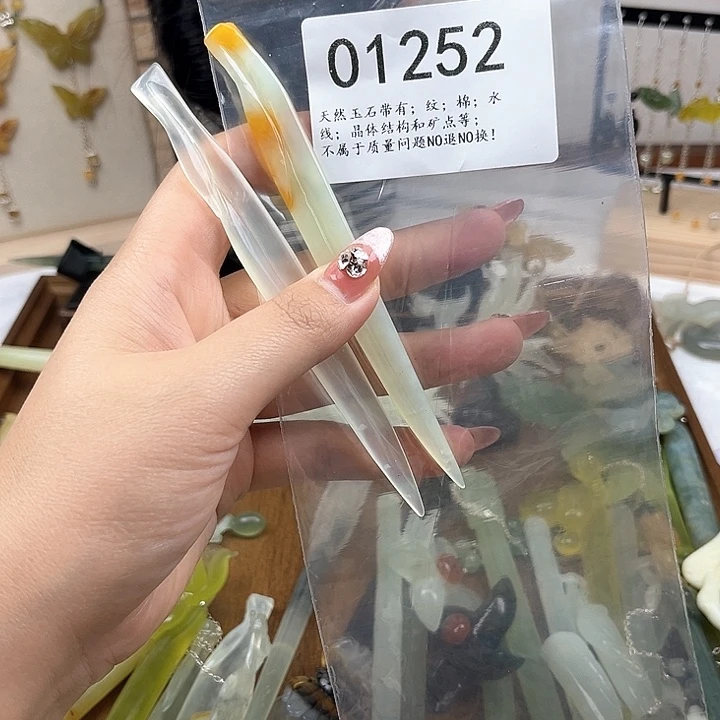 蛇纹石玉发簪合金