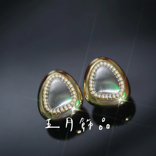 铜合金仿珍珠耳饰 欧美轻奢设计师感重工时尚耳扣款耳钉