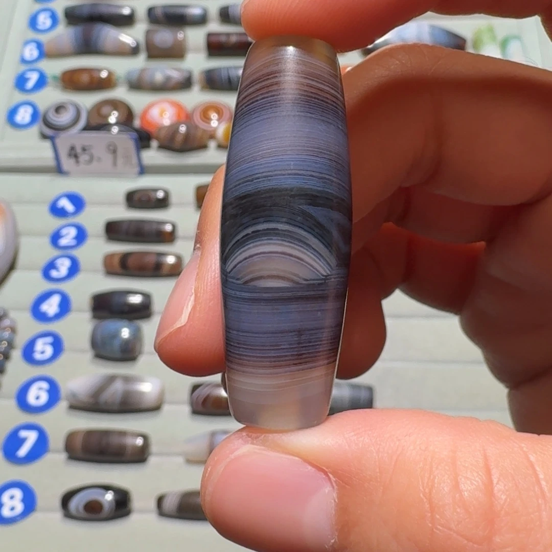 平***福玛瑙/玉髓未镶嵌珠宝半成品