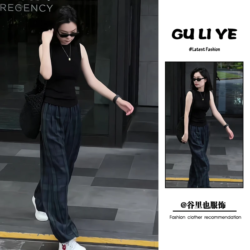 夏季新款2025流行穿搭一整套极简风时尚百搭无袖上衣格子裤两件套