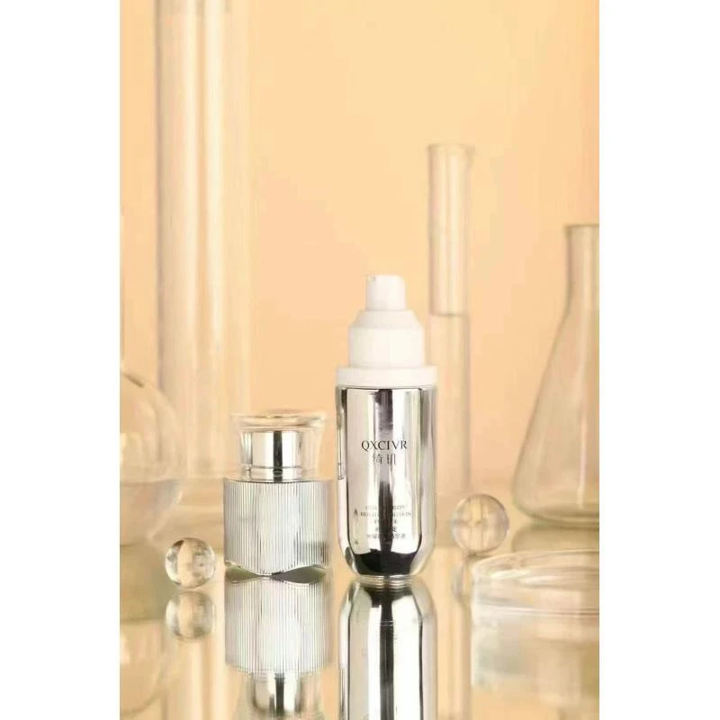 QXCIVR绮玑光甘草定光耀焕肤精华液保湿
