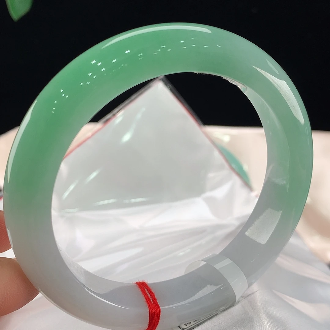 未镶嵌手镯翡翠62圈口-2095