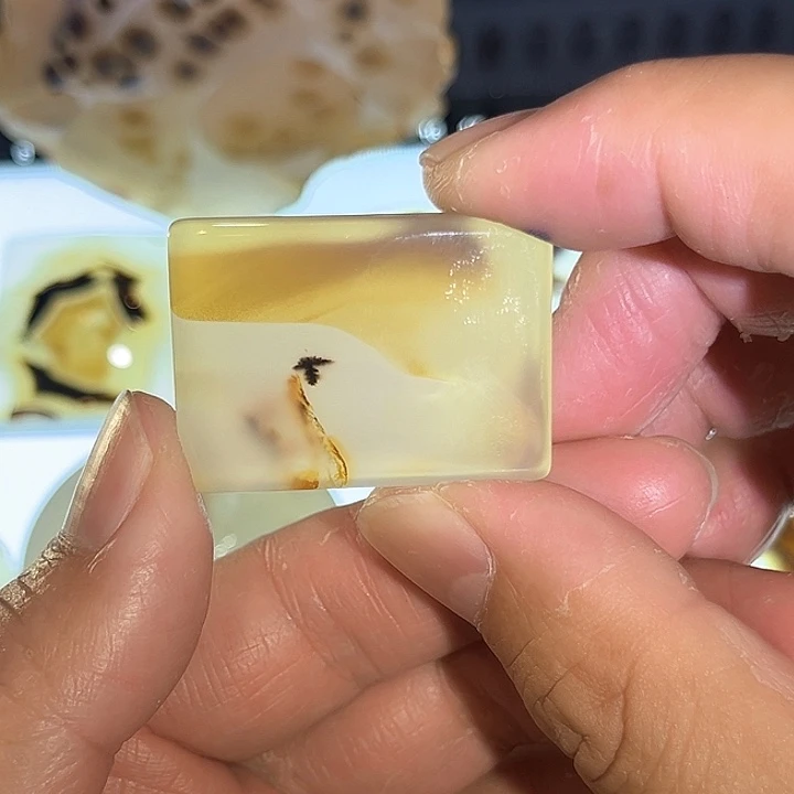 玛瑙/玉髓未镶嵌吊坠(不含链)