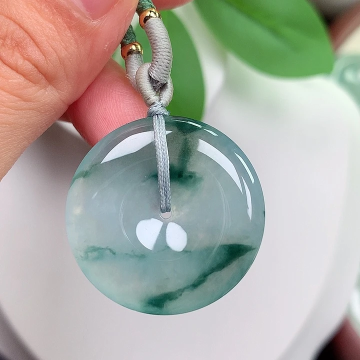 颈饰未镶嵌翡翠平安扣 28.9x5.2mm