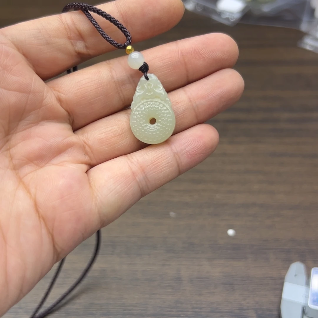 颈饰未镶嵌和田玉233