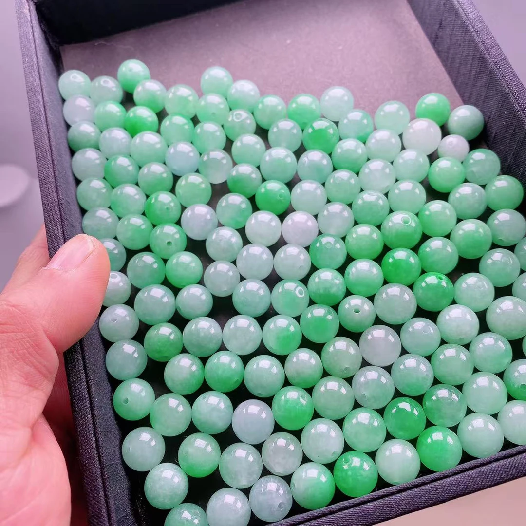 卡12mm 天然缅料A货 浅绿 散珠一颗 多样性发