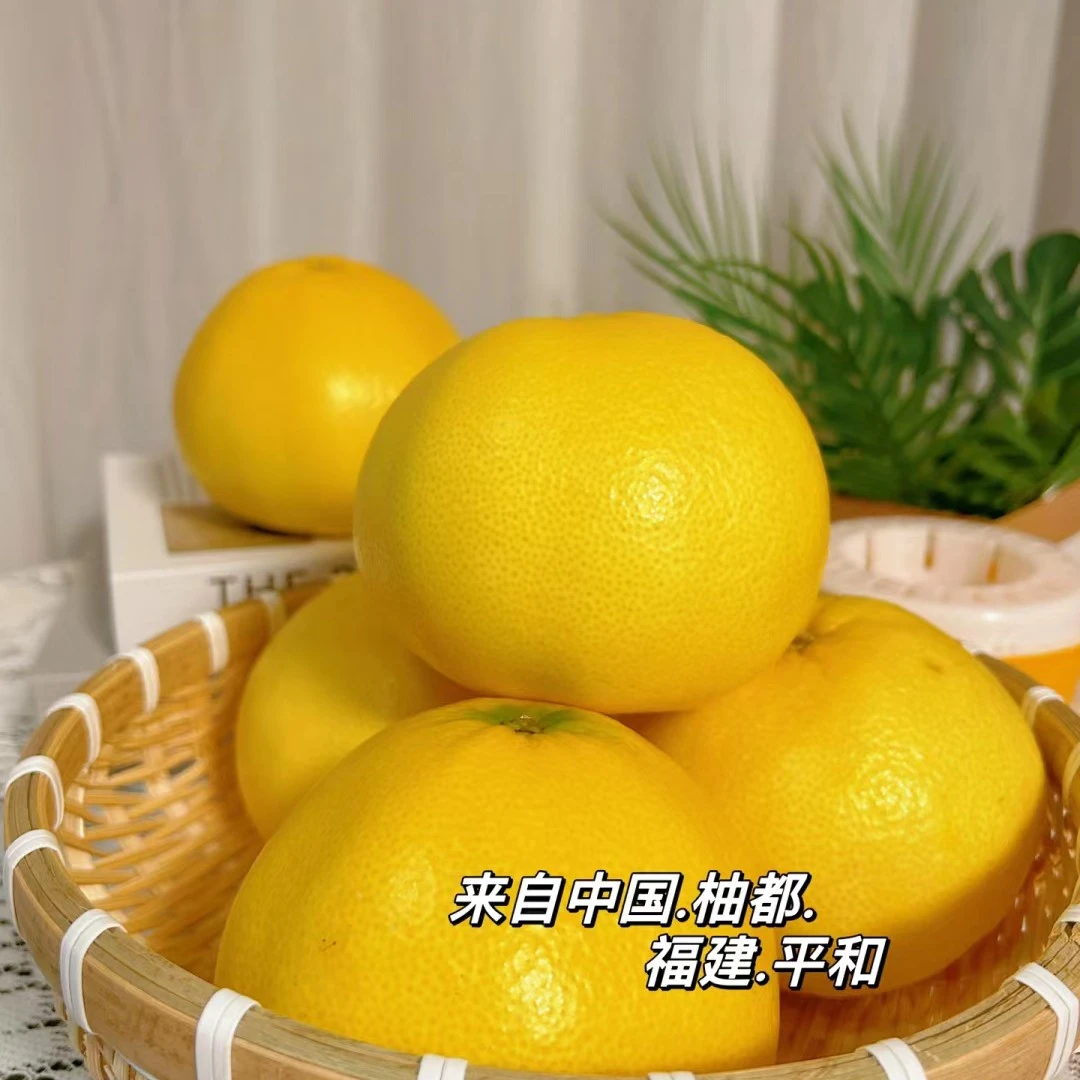 【葡萄柚】单箱8颗装，单颗1-1.2斤