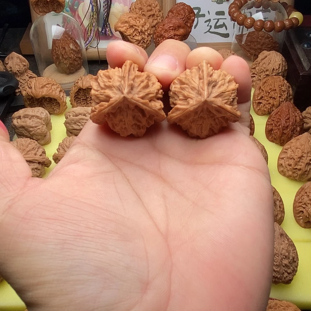 把件文玩核桃两棱半35手捻