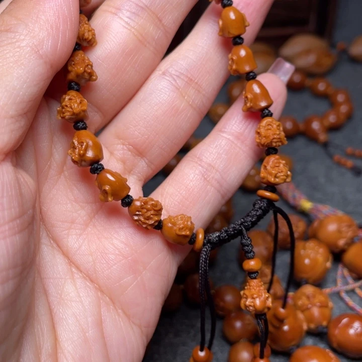 橄榄核吊坠牧****腾橄榄核