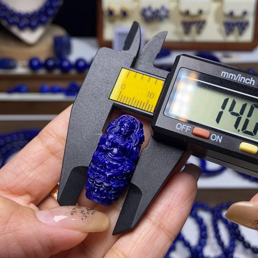 青金石未镶嵌老矿 高品 雕刻件 吊坠