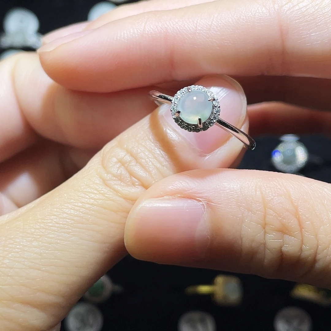 翡翠未镶嵌戒指戒指