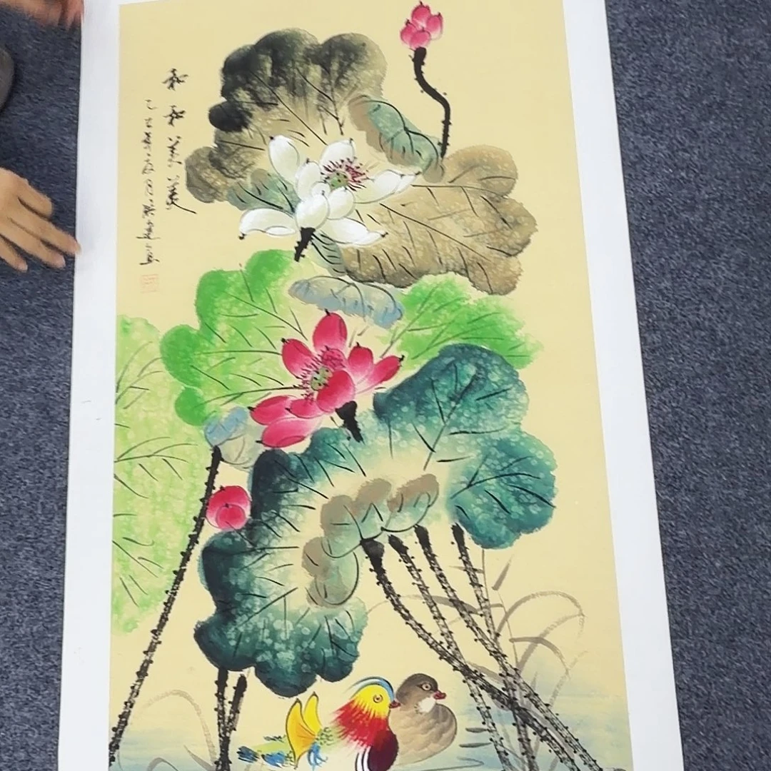 国画作品小姐姐放漏中