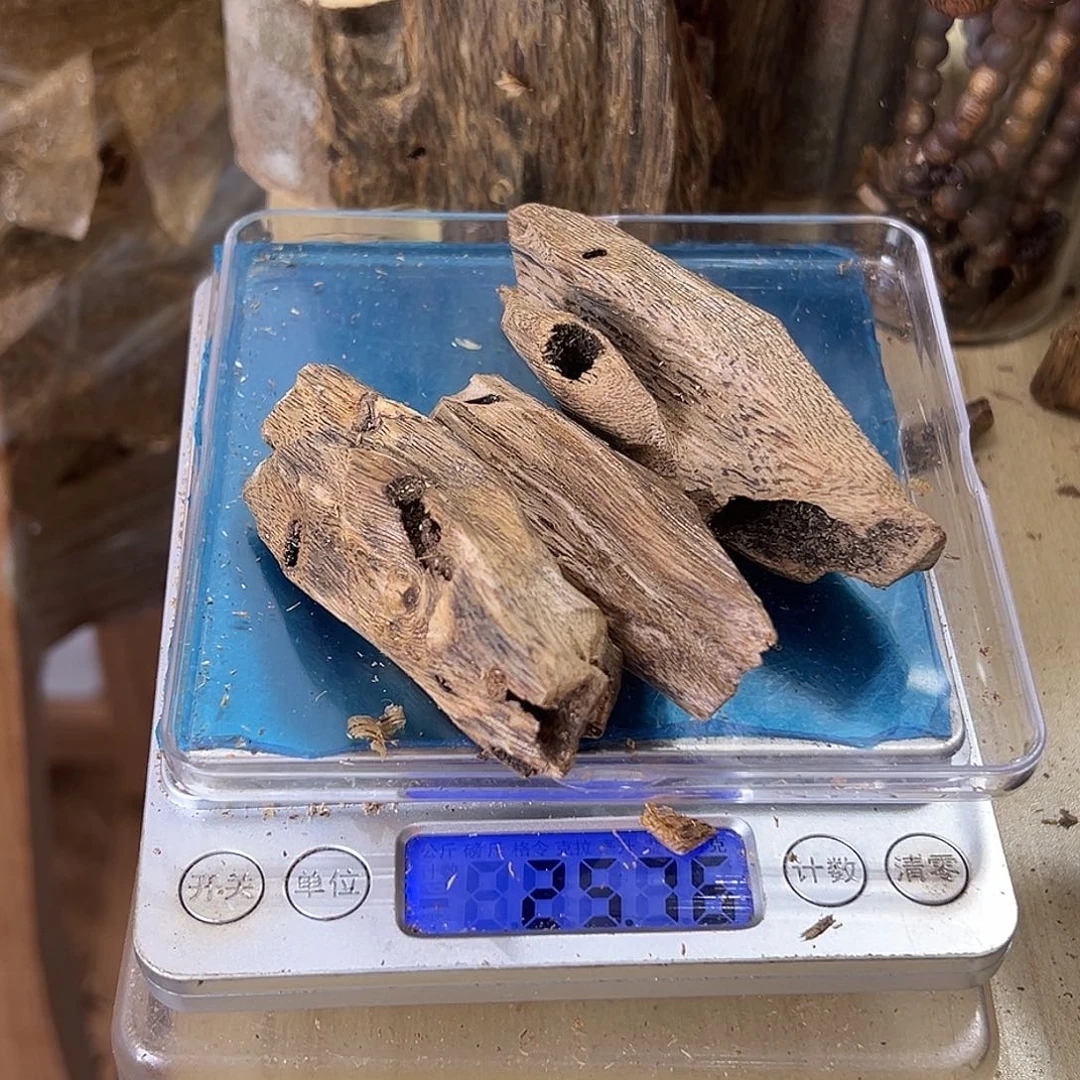 香料绿奇楠虫漏25克白棋