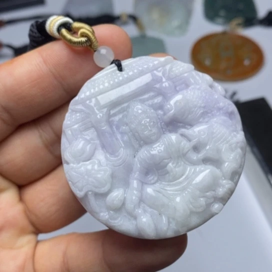 c***y翡翠未镶嵌颈饰翡翠