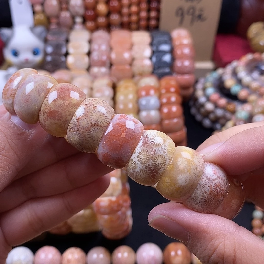 硅化珊瑚（珊瑚玉） 手牌未镶嵌59