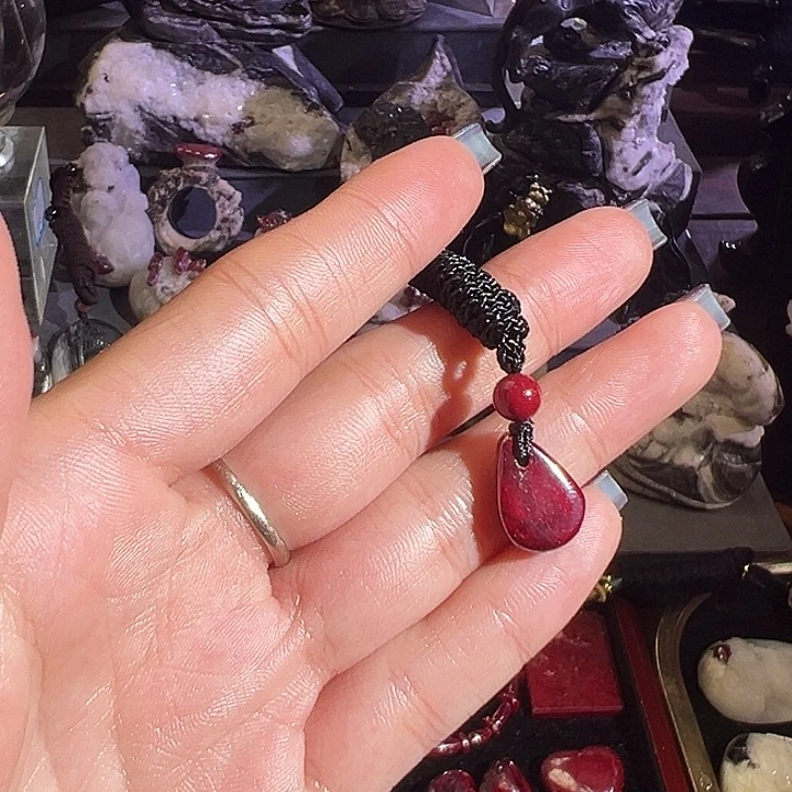 天然辰砂贵州天然万山原石