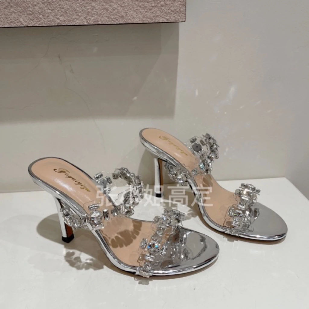 【张小姐高定】大牌方钻 一字带 透明高跟 外穿凉拖鞋 跟高9公分