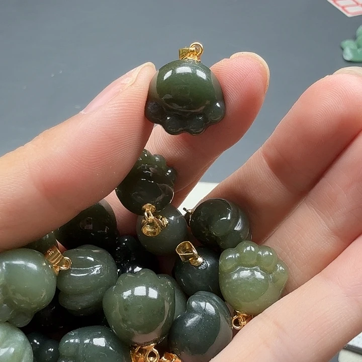 和田玉银S925镶嵌颈饰051