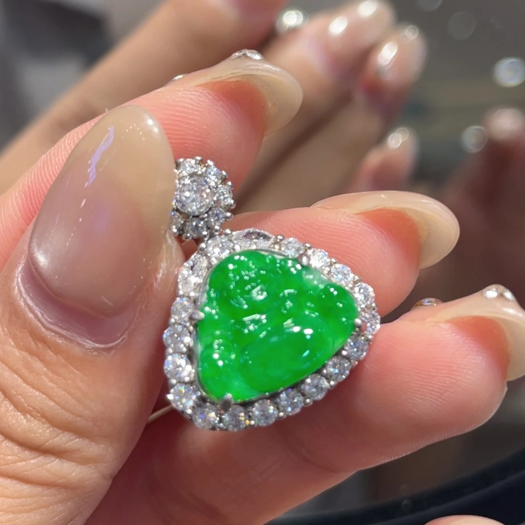 颈饰银S925镶嵌翡翠吊坠