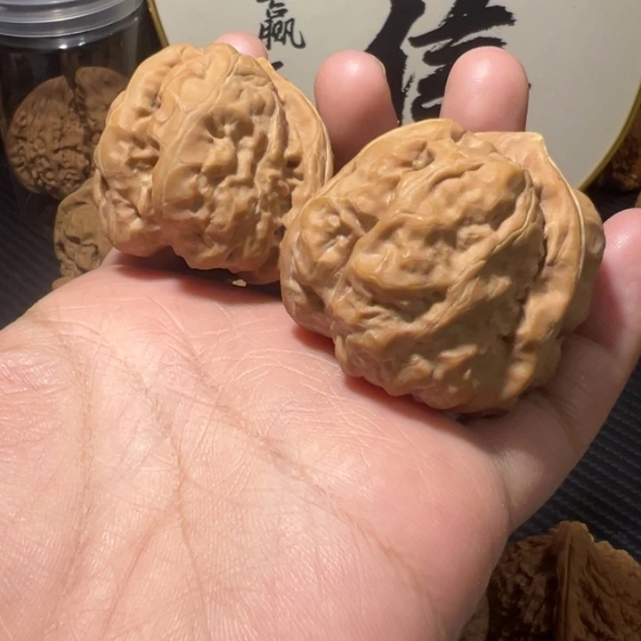 核桃四开背鸡肉蛙