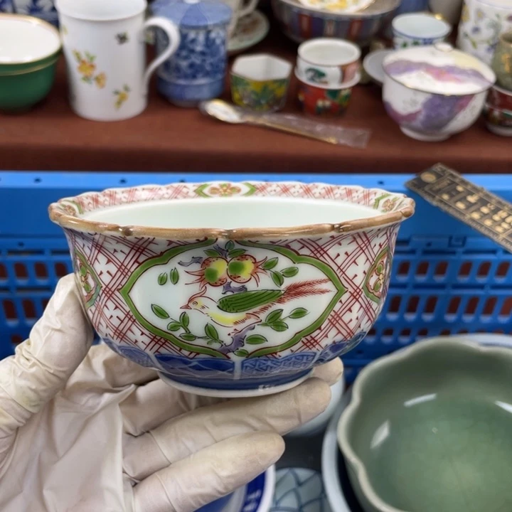 他家瓷器真美…开播了